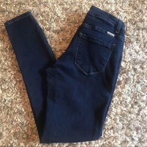 ✨worn 1 time✨KanCan skinny jean